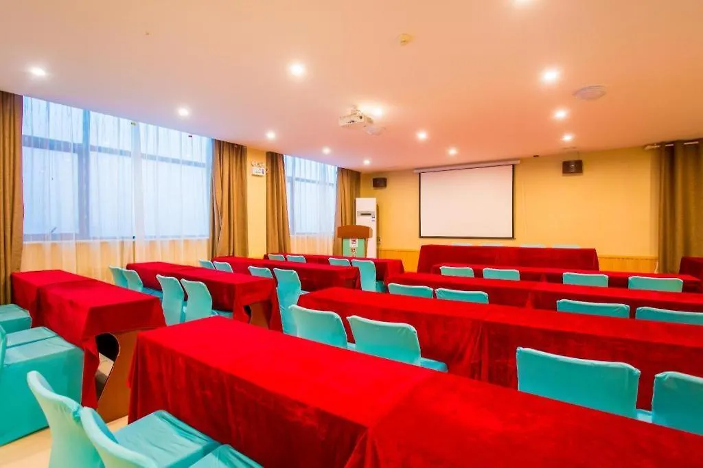Pai Hotels-Guide Road Municipal Government Shangqiu 2*,